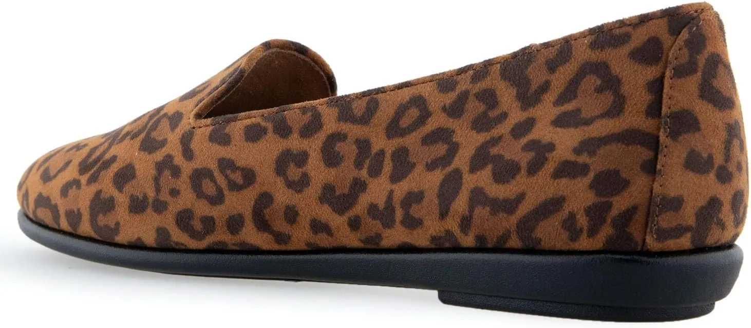 Aerosoles Women's Betunia Loafer