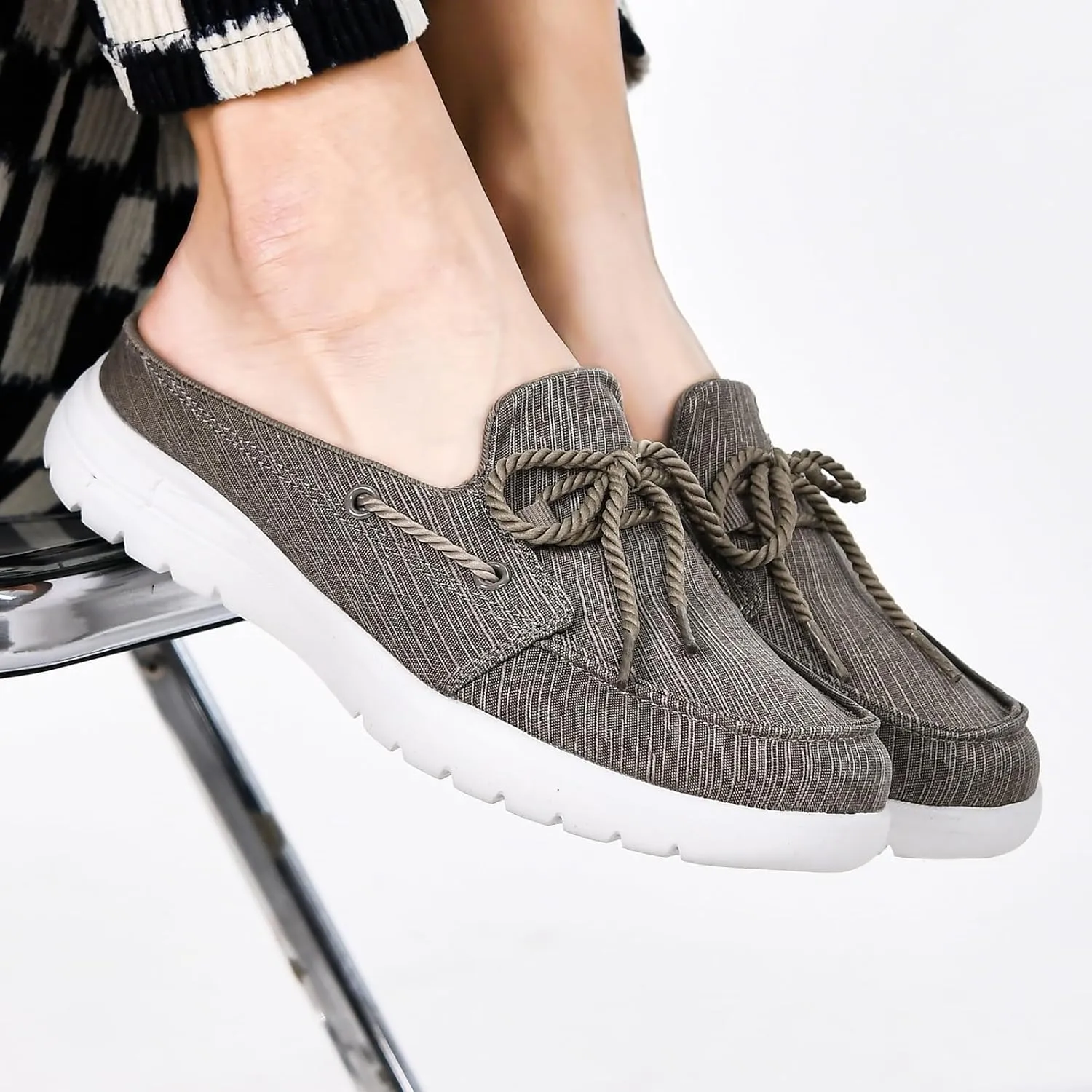 Buyrew Mules for Women Slip on Shoes Comfortable Knit Canvas Walking Flats with Arch Support Breathable Clogs House Slippers