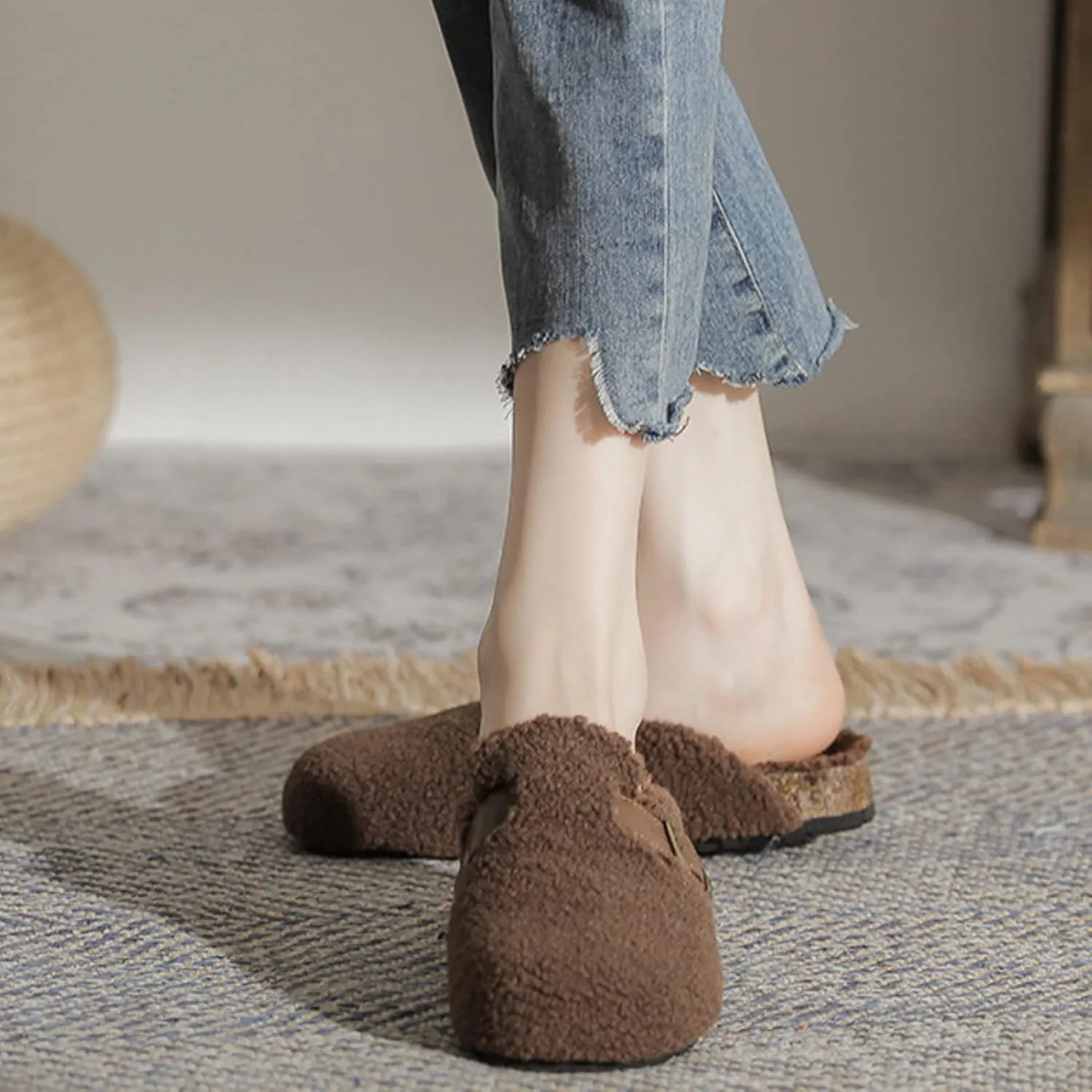 CT-Tebrun Women Shearling Slipper，Buckled Sherpa-effect Loafers With Round Toe Clog Soft Fuzzy Slip On Mules Women's Slippers