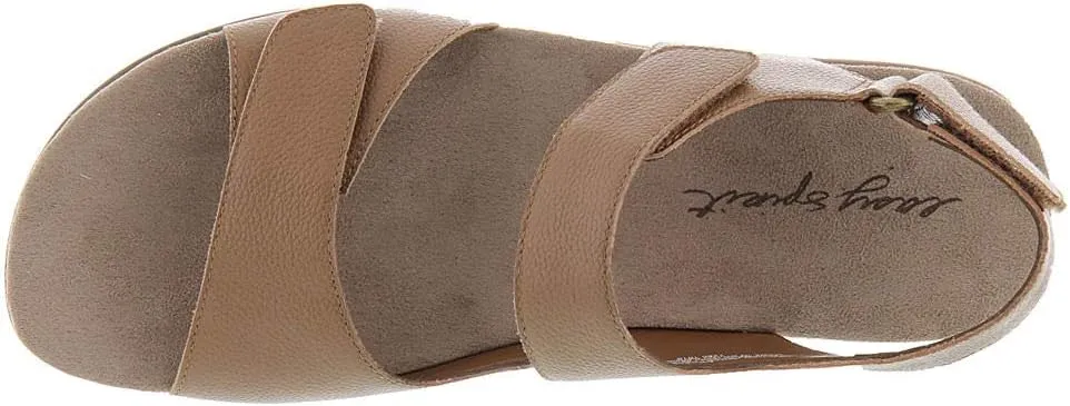 Easy Spirit Women's Hartwell Flat Sandal