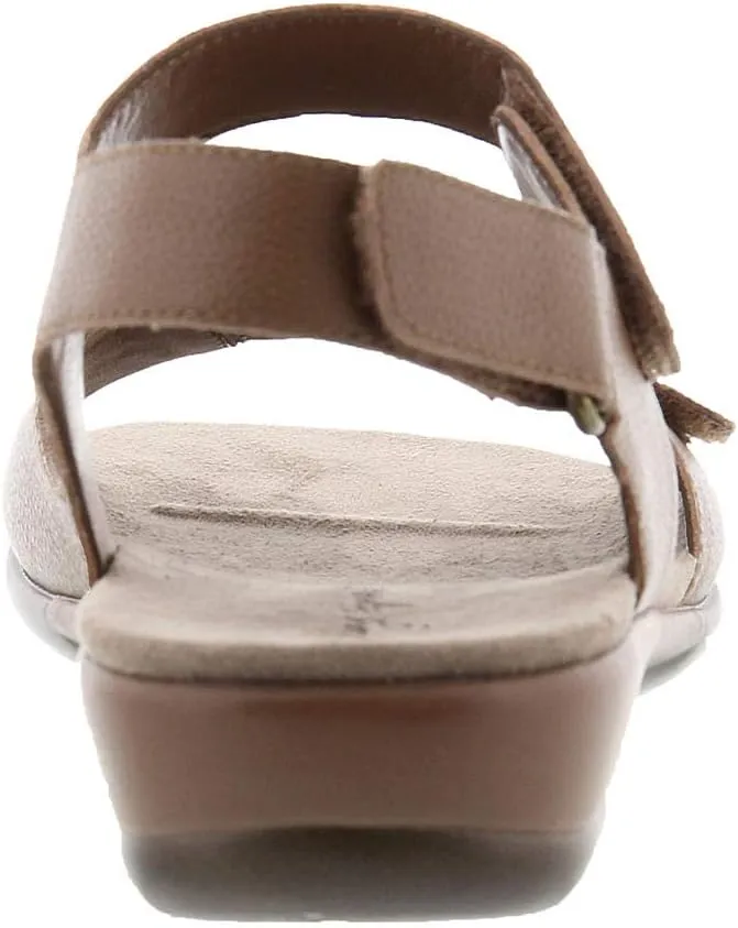 Easy Spirit Women's Hartwell Flat Sandal