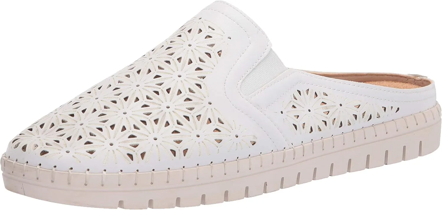 Easy Street Women's Carmella Casual Sandals