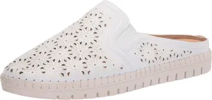 Easy Street Women's Carmella Casual Sandals
