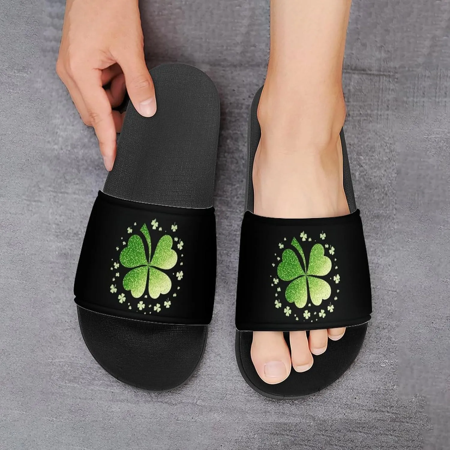 Four Leaf Clover Funny House Sandals Non Slip Shower Slippers Quick Drying Bathroom Shoes for Women Men