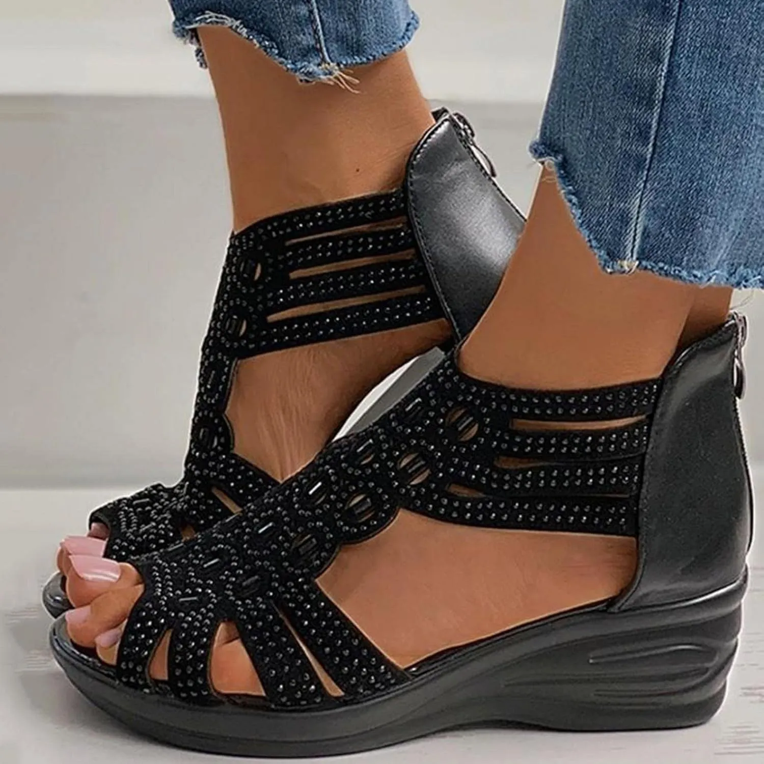 Hbeylia Flat Sandals for Women,Rhinestones Hollow Out Peep Toe Cross Strap Sandals for Womens Glitter Zipper Roman Gladiator Sandals Shoes Summer Casual Daily Sandals
