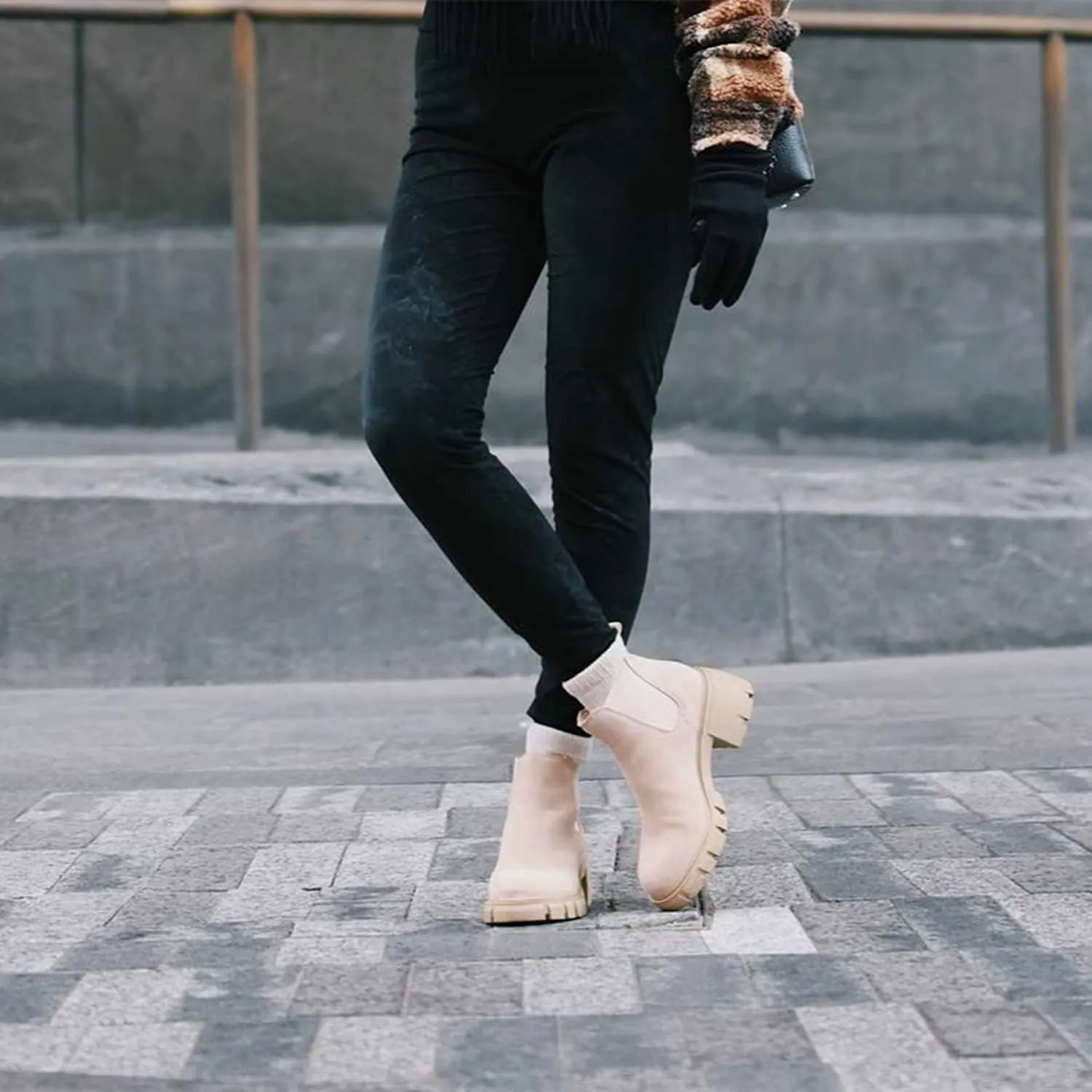 Juliet Holy Womens Lug Sole Platform Ankle Booties Chelsea Slip on Chunky Block Heel Leather Combat Boots