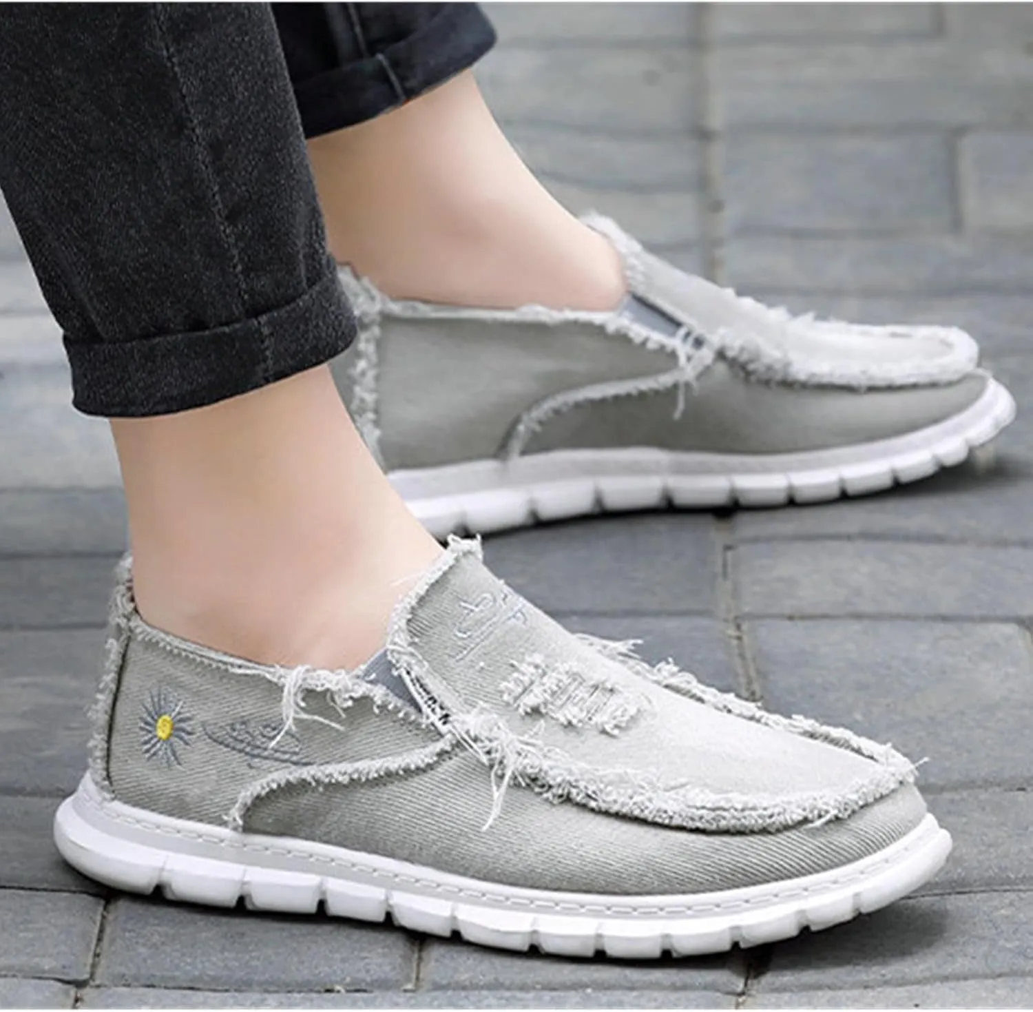 Men's Breathable Canvas Casual Shoes Soft Soles Men's Loafers Soft Comfortable Anti Slip Driving Shoes