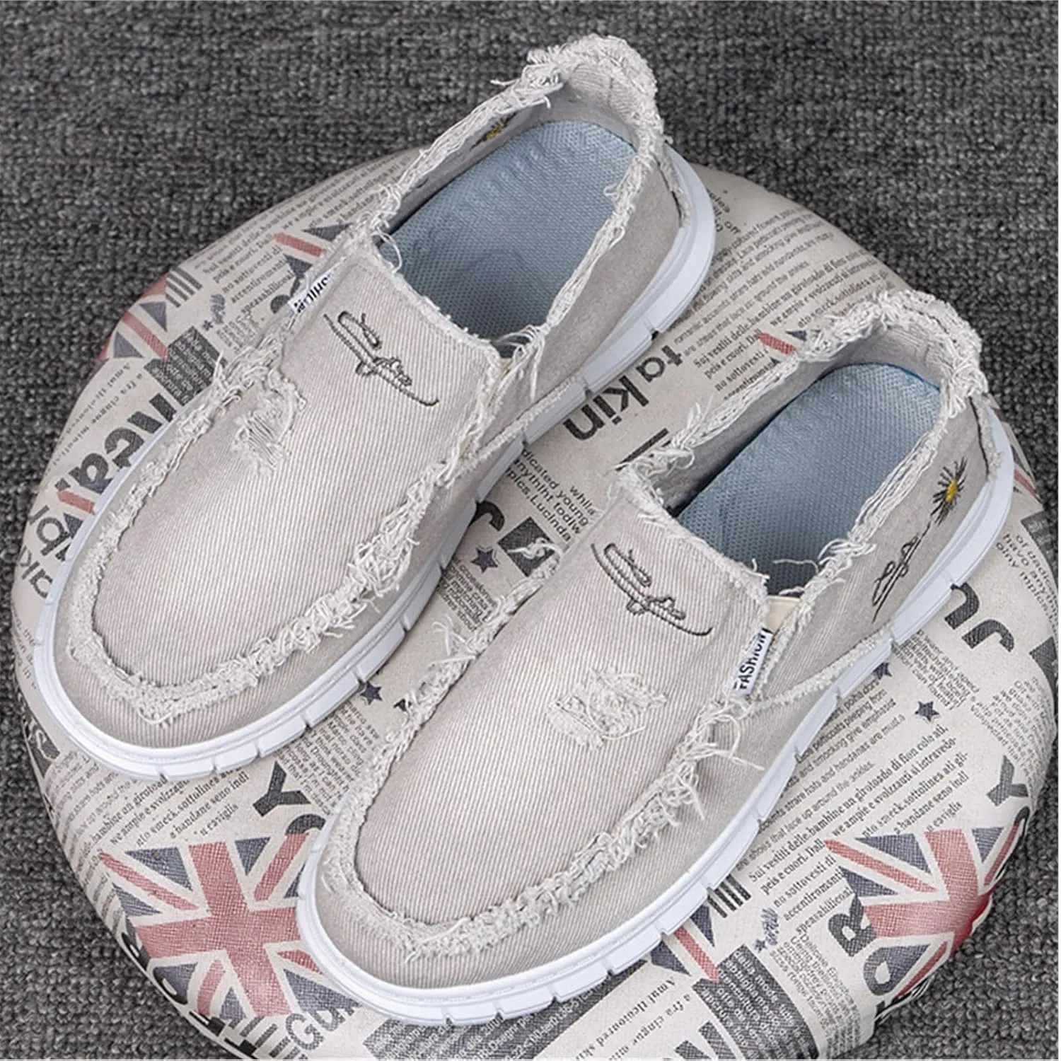 Men's Breathable Canvas Casual Shoes Soft Soles Men's Loafers Soft Comfortable Anti Slip Driving Shoes