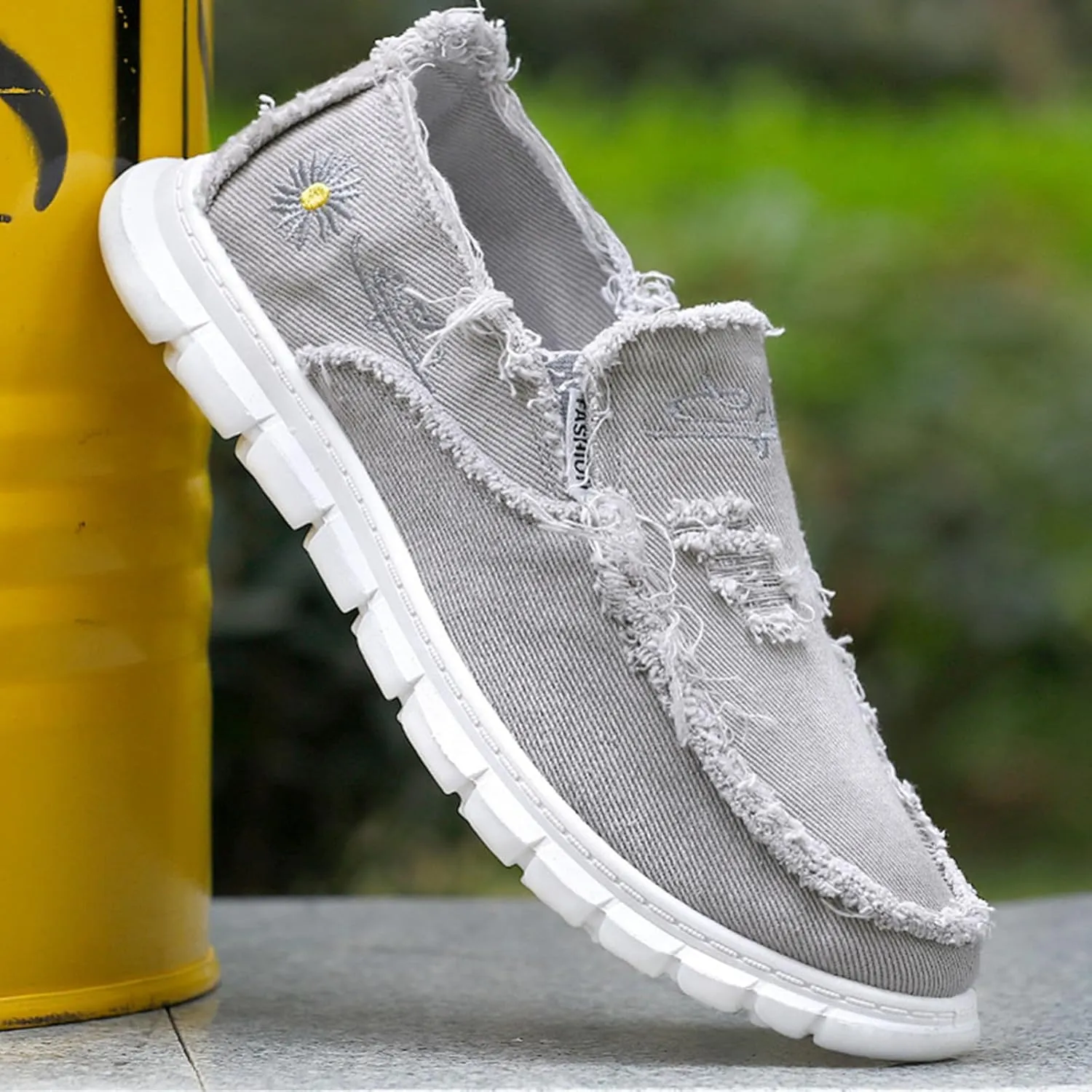 Men's Breathable Canvas Casual Shoes Soft Soles Men's Loafers Soft Comfortable Anti Slip Driving Shoes