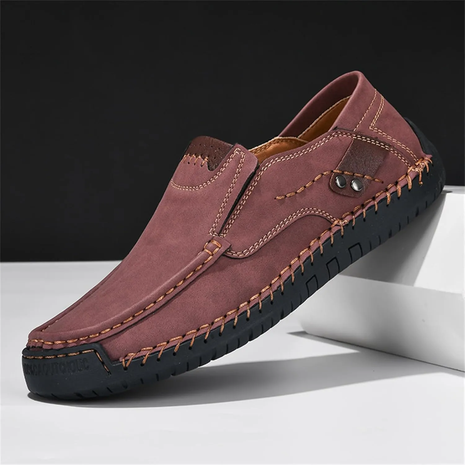 Men's Casual Shoes 2025 Breathable Comfy Flat Bottom Bussiness Casual Shoes for Work Slip on Non Slip Plus Size Leather Loafers for Men