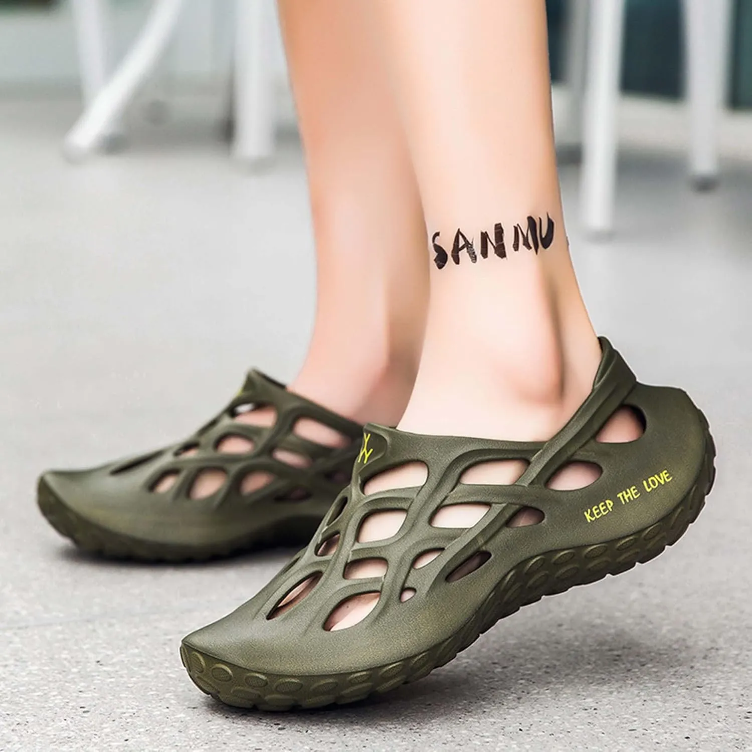 Men's Garden Shoes Summer Thick Bottom Hollow Out Sports Sandals Arch Support Water Shoes Outdoor Hiking Quick Drying Beach Swimming Walking Sandal Slippers