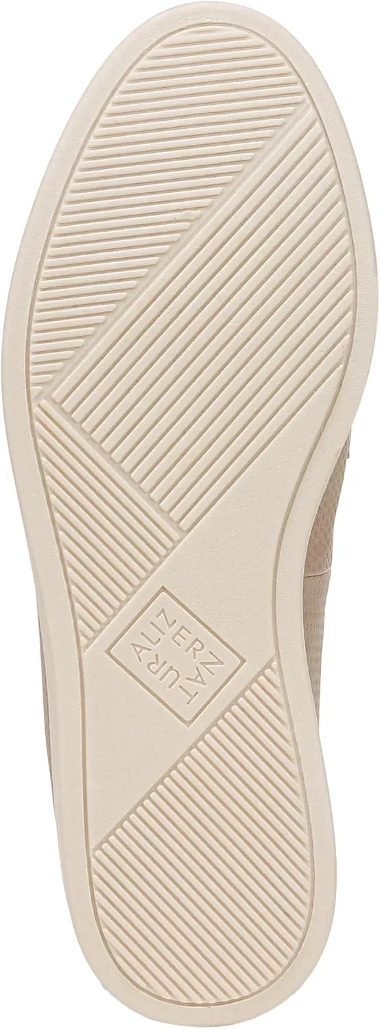 Naturalizer Women's Isla Loafer Flat