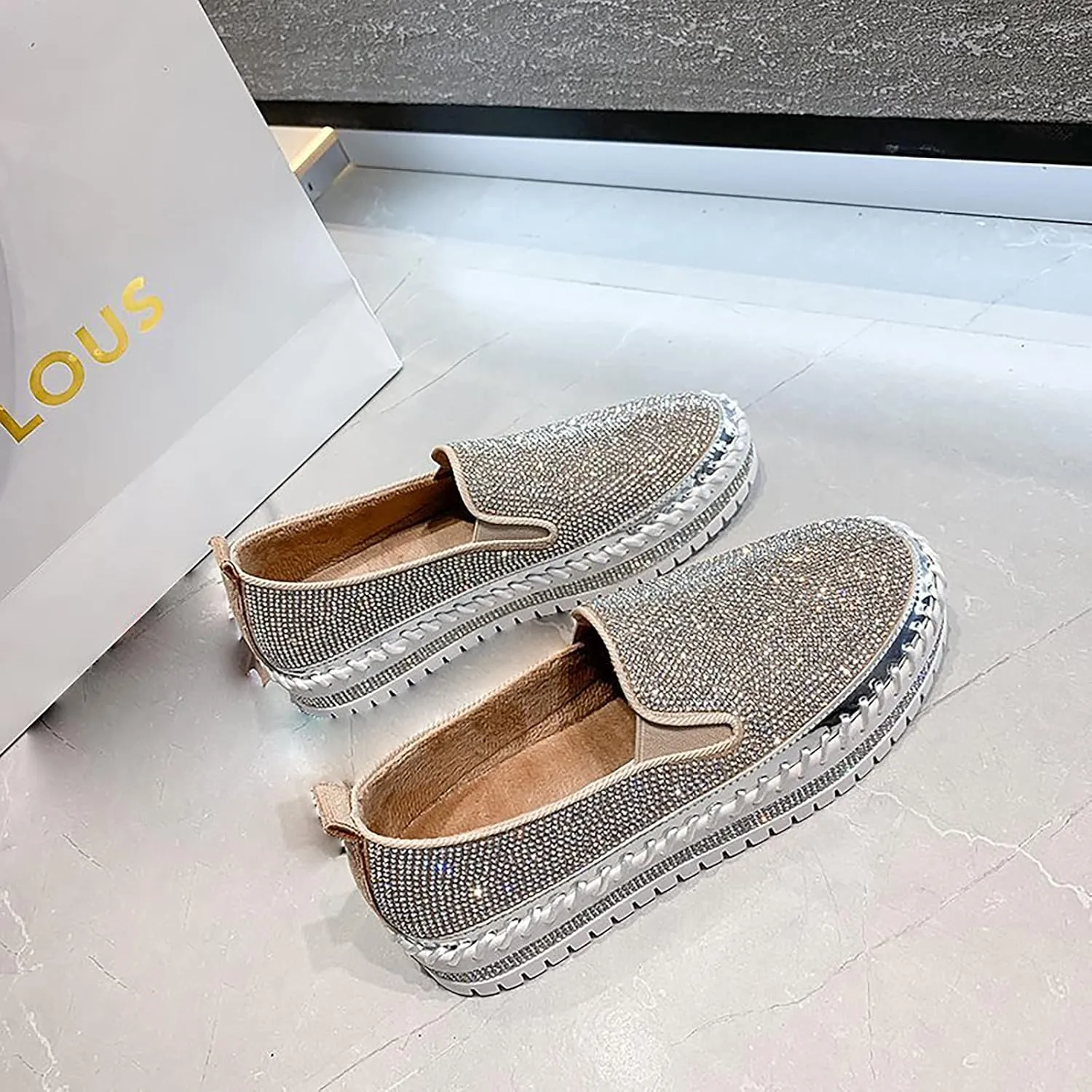 oiangi Rhinestone Platform Loafers for Women Fashion European and American Large Size Flat Shoes Comfrtable Casual Trendy Shoes