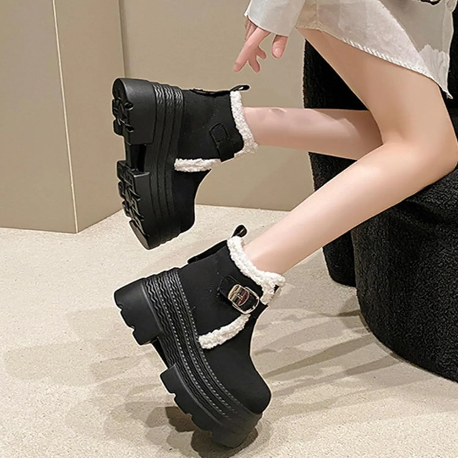 One-Foot Tower Buckle Snow Boots, Thick-Soled Low-Heeled Round-Toed Short Boots with Velvet Lining Raw Edge Warm Straight Boots Suede Frosted Casual Boots