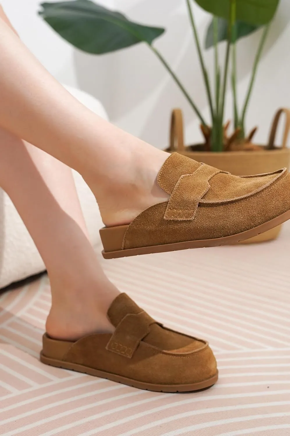 Project Cloud Genuine Suede Womens Clog - Memory Foam Arch Support Non-Slip Sole Mules & Clogs for Women Footwear - Platform Winter Shoes (Foamy)