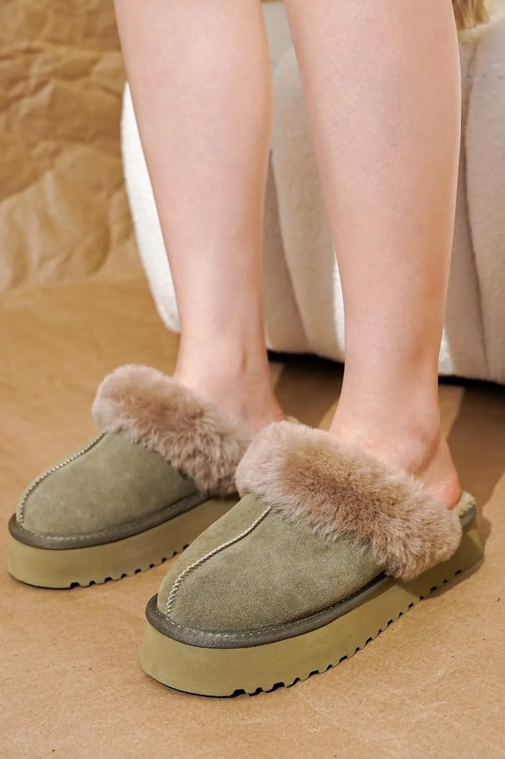 Project Cloud Slippers for Women Footwear - Genuine Suede with Memory Foam Clogs and Mules for Women 2025 - Non Slip and Lightweight Faux Fur Slippers (Viki)
