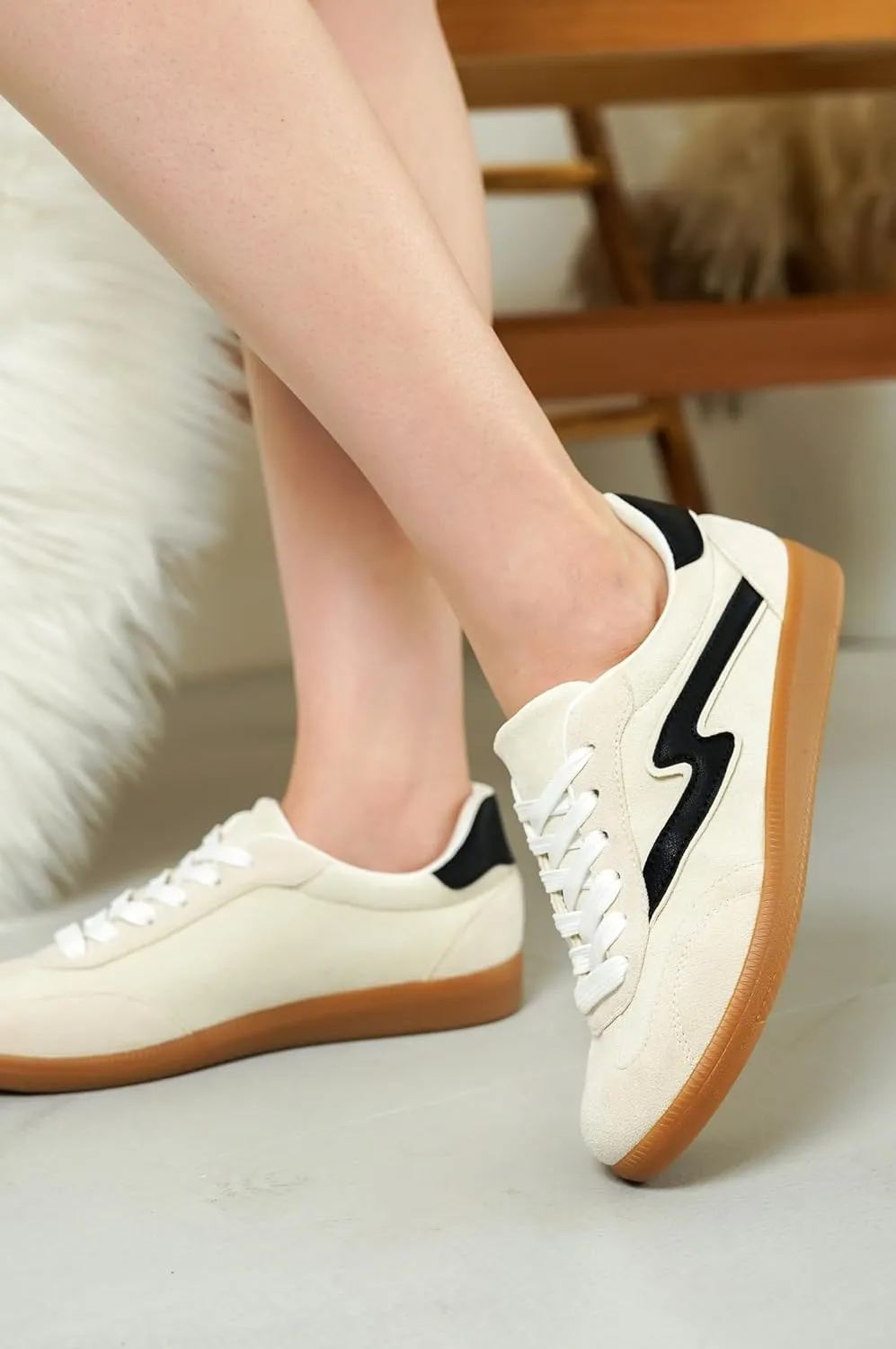 Project Cloud Sneakers for Women - Lace-Up Shoes for Women Trendy Women Sneakers with Memory Foam Insole Women's Fashion Sneakers Non-Slip Womens Shoes (Irita)