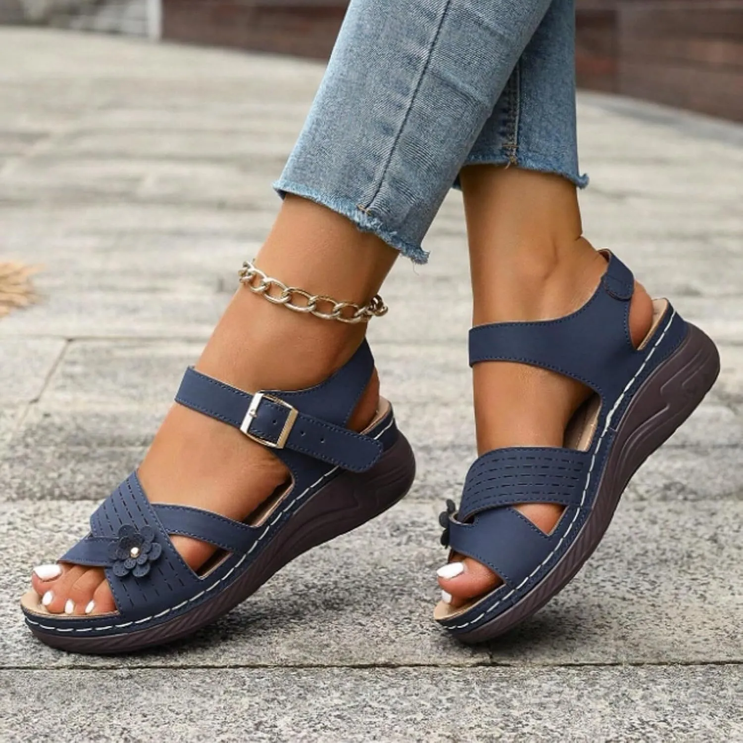 Sandals for Women Comfort Walking Non Slip Casual Summer Adjustable Strappy Shoes Soft Cushion Fashion Womens Sandals
