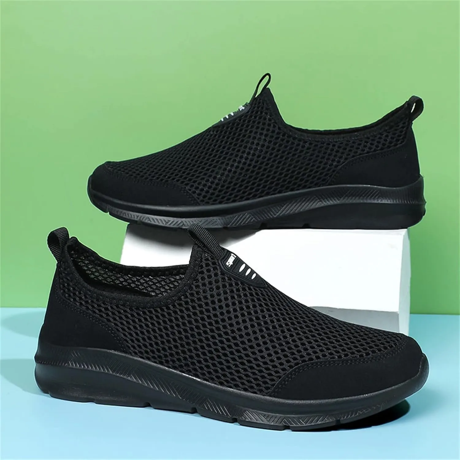Shoes for Men Golf Walking Mountaineering Solid Color Driving Slip On Loafers