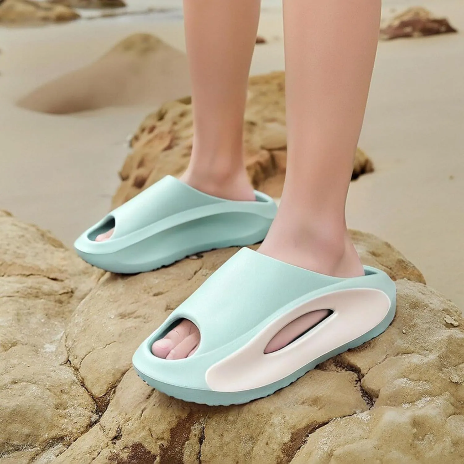 Slide Sandals Men Women Platform Sandals With Comfortable Pillow Slippers Non-Slip Lightweight Shower Shoes