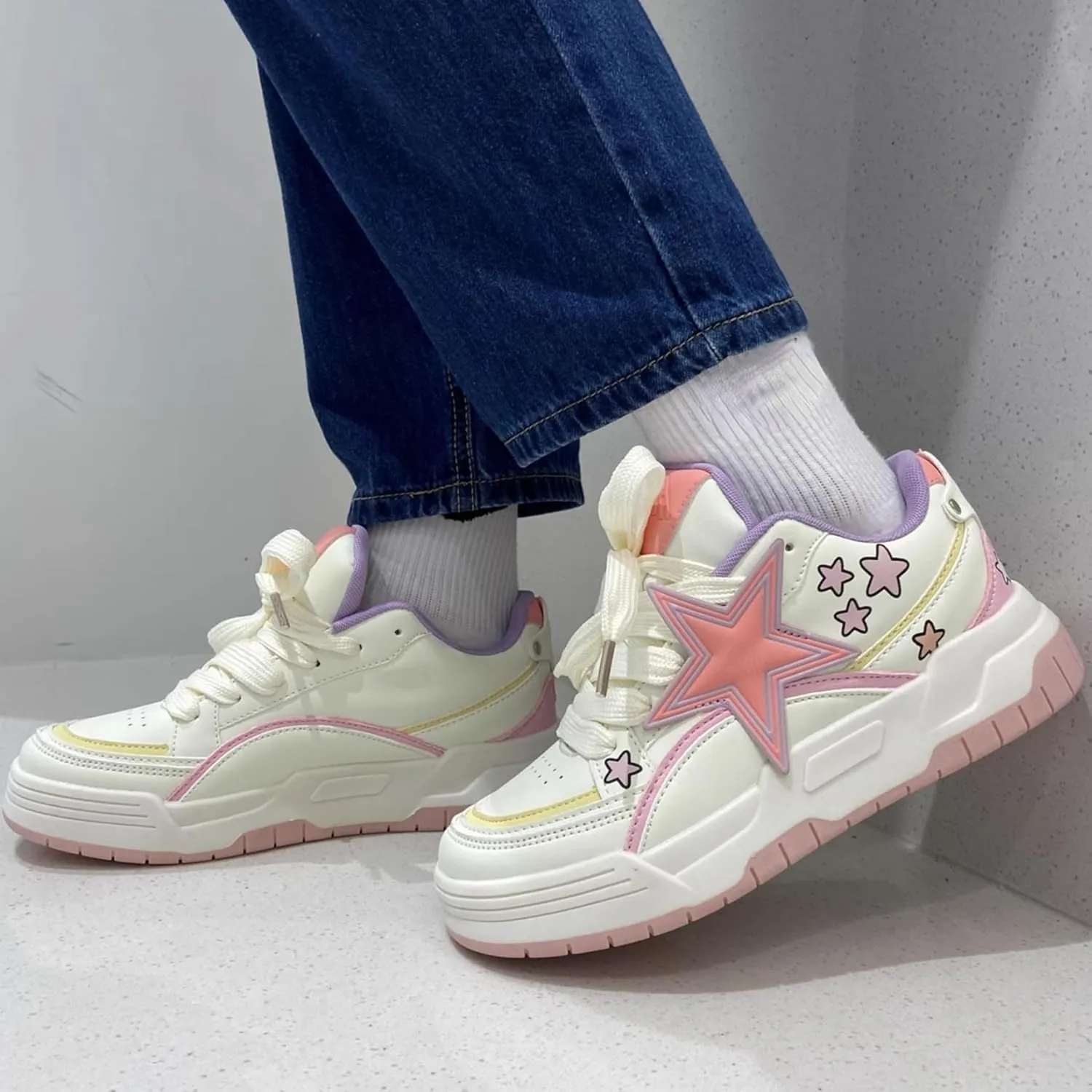 Star Shoes Walking Sneakers for Women Round Toe Y2K Aesthetic Cute Star Detail Comfort Grip US 5.5-8