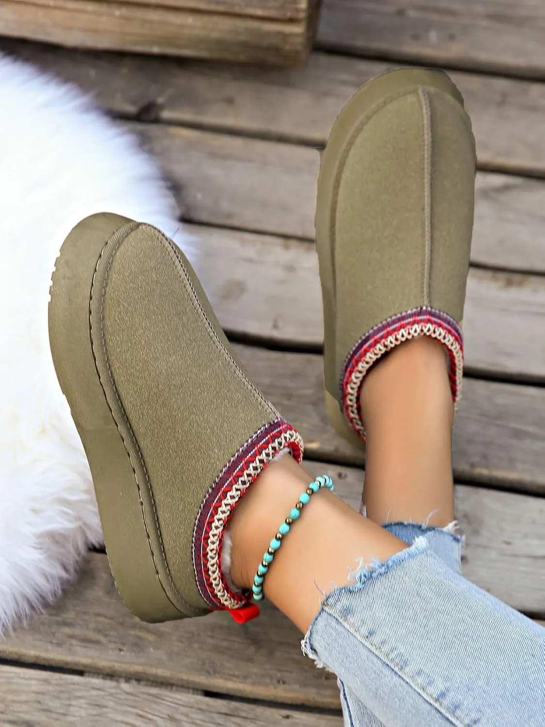 TOCONFFON Womens Slip On Platform Slippers Faux Fur Boots Slipper Thickened Sole Durable Fluffy House Slippers for Indoor and Outdoor