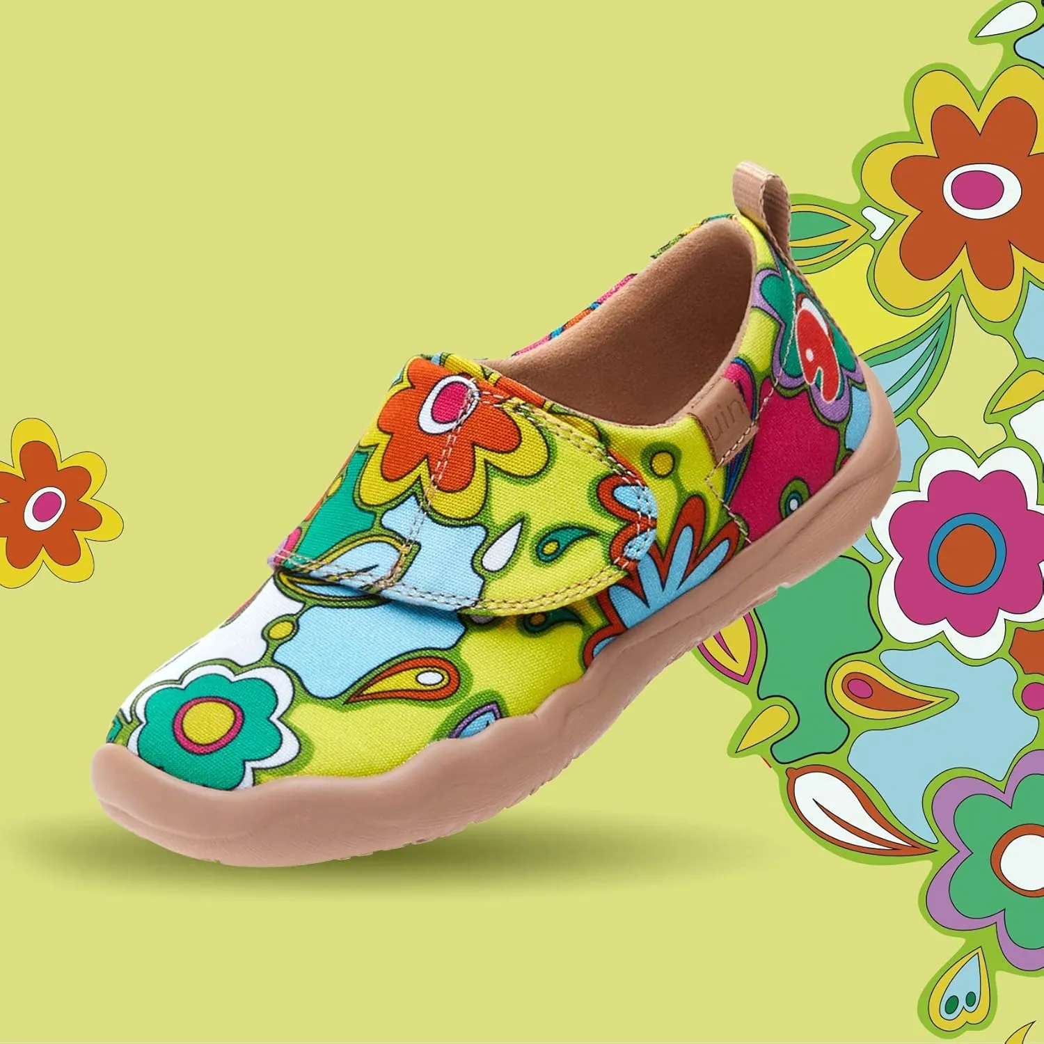 UIN Kid's Casual Slip-on Canvas Loafers Boys Girls Shoes Fashion Sneakers Funny Painted Travel Shoes