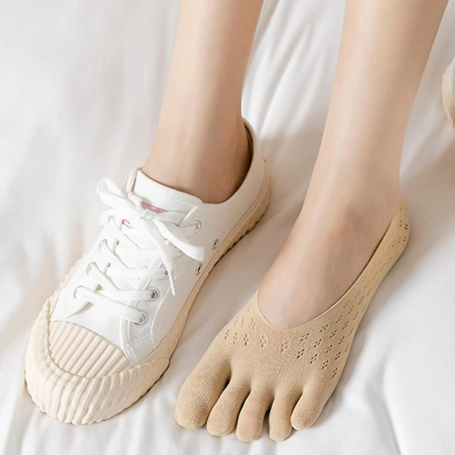Verdancy 3 Pairs Toe Socks No Show Low Cut Socks for Women Summer Yoga Lace Liner Socks with Non-Slip Heel Grip Breathable