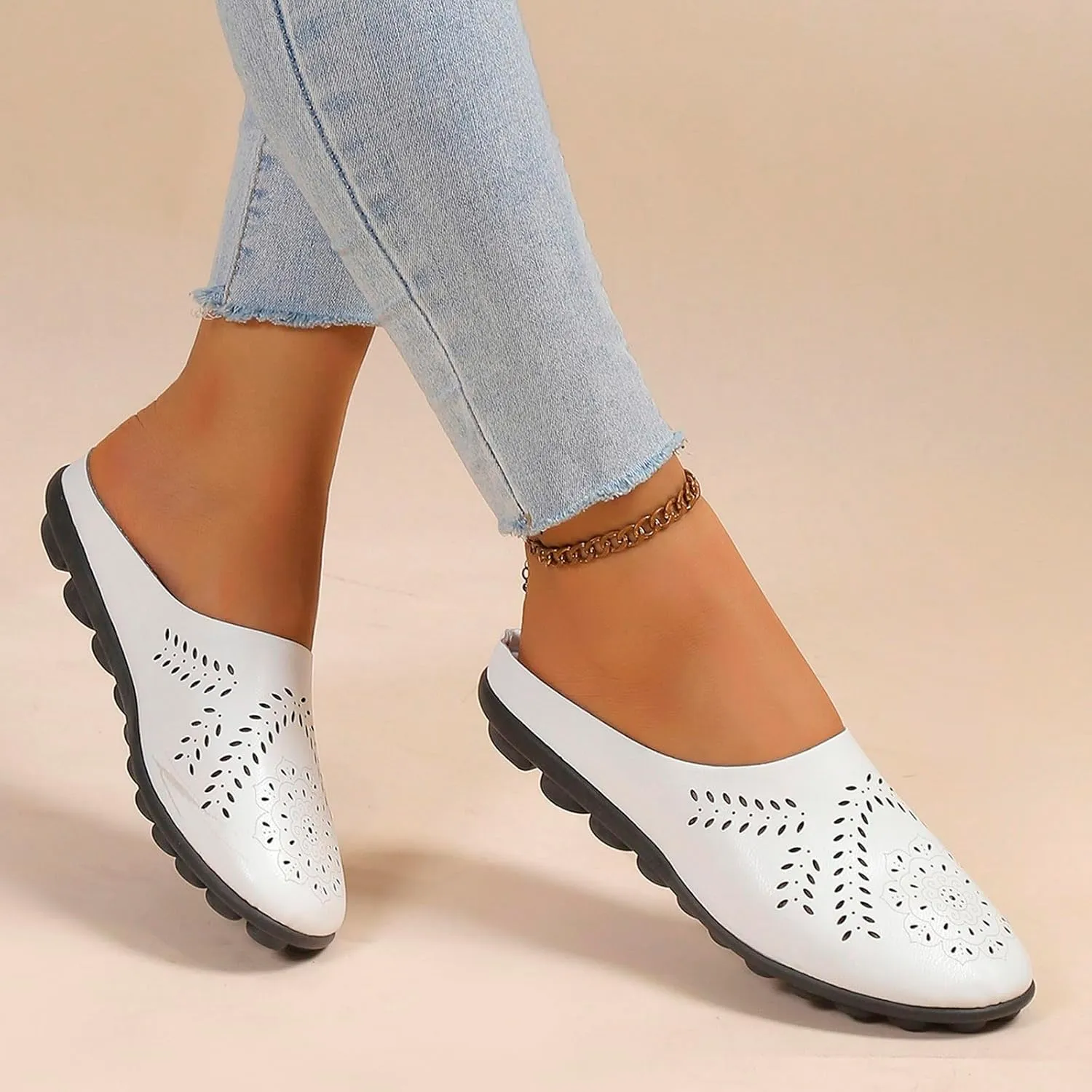 Women's Leather Half Slippers Hollow Soft Sole Non Slip Shoes Flat Round Toe Breathable Slip On Lazy Flat Flip Flop
