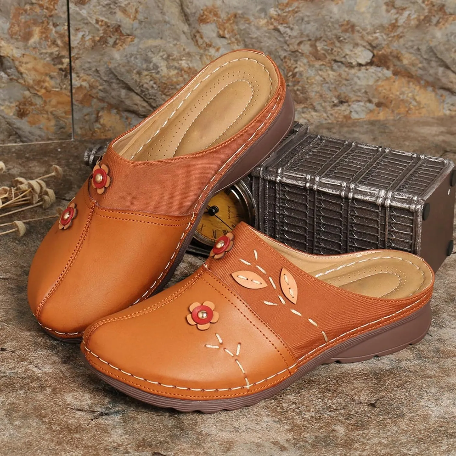 Womens Sandals Vintage Ethnic Style Floral Sandals Lightweight Shoes Summer Fashion Dressy Sandal Lambskin Sandal